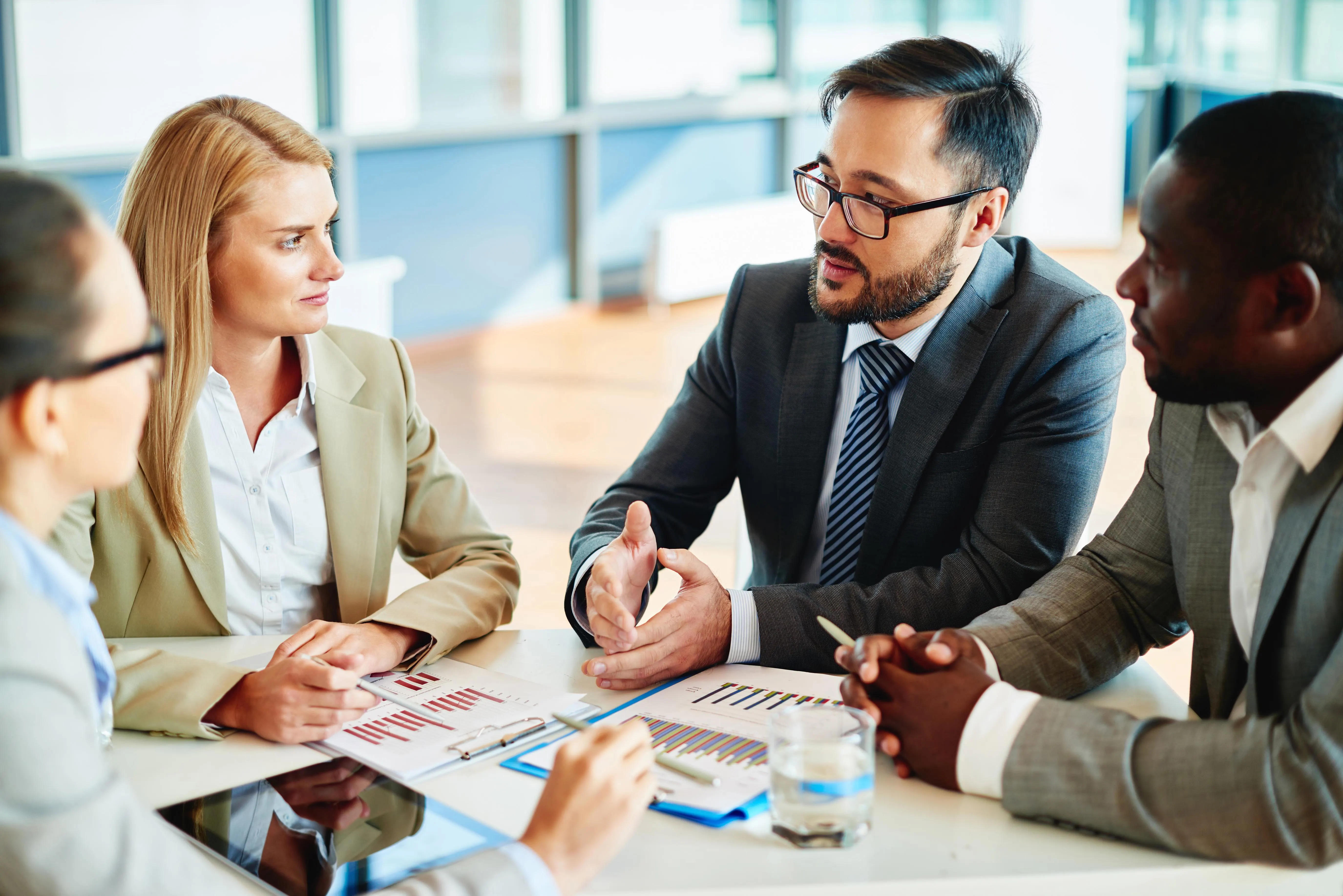 Su Socio Financiero: Consultoría de Negocios
